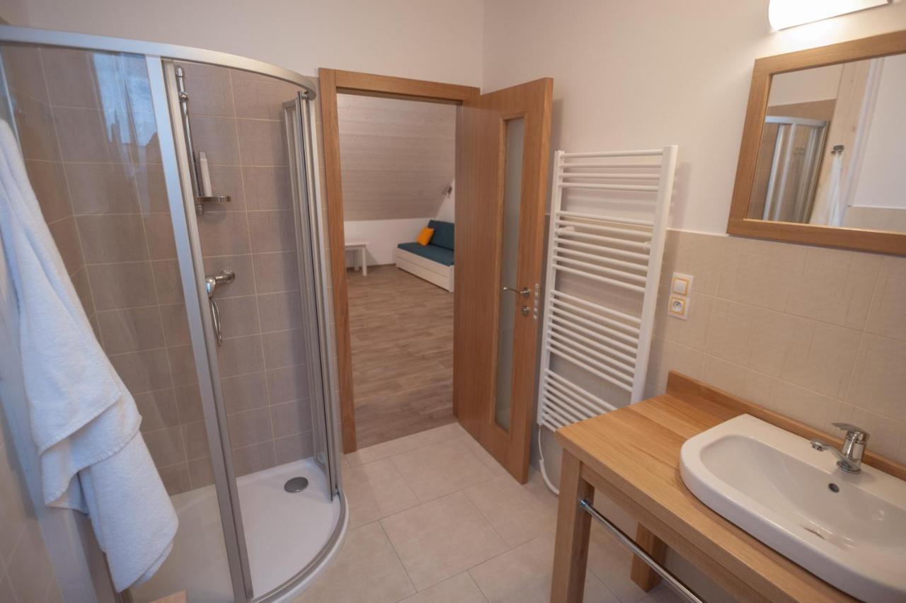 Ferienwohnung Roubenka Bila Exterior foto